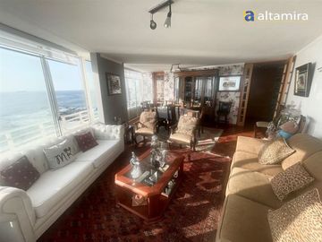 Departamento en Venta en Edificio Punta Cavancha piso 11 TN (2 estacionamientos)