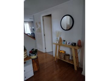 Se vende hermosa casa en condominio San Bernardo