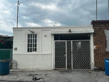 CASA EN VENTA EN COL. VILLA GRANADA EN GARCIA,N.L