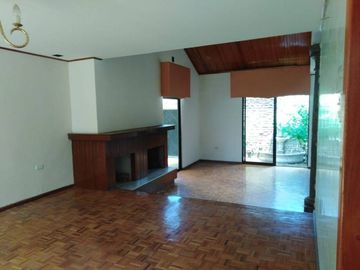 VENTA CASA VILLA CARMEL, ZONA SAN MANUEL, MIRADOR!!!