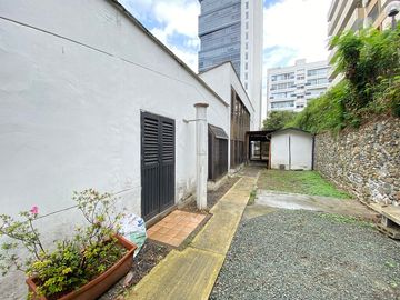 CASA COMERCIAL EN ARRIENDO UBICADA EN EL POBLADO  SECTOR LOMA DEL CAMPESTRE