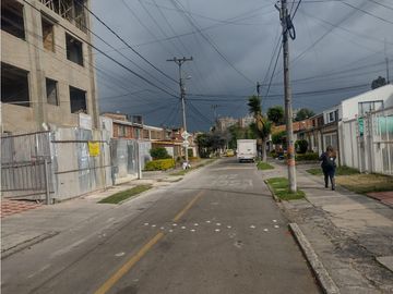 SE VENDE APARTAMENTO EN PORTAL DE MODELIA - PJAL