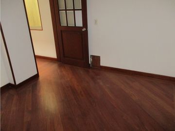 SE VENDE APARTAMENTO EN PORTAL DE MODELIA - PJAL