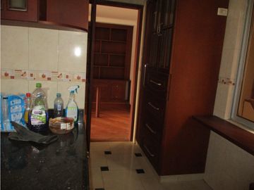 SE VENDE APARTAMENTO EN PORTAL DE MODELIA - PJAL