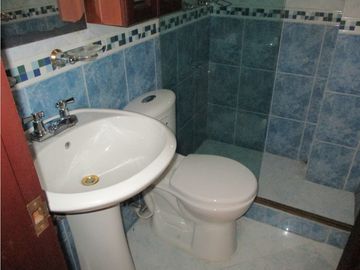 SE VENDE APARTAMENTO EN PORTAL DE MODELIA - PJAL