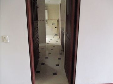SE VENDE APARTAMENTO EN PORTAL DE MODELIA - PJAL