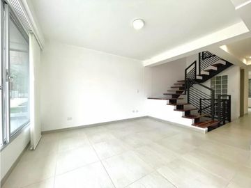 Casa en conjunto cerrado para la venta en pinares Pereira!!!