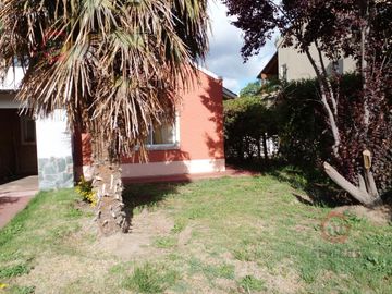 Venta- Casa 3 dormitorios   Depto. 1 dormit- Country Los Cedros- Plottier- Neuquén