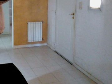 Venta- Casa 3 dormitorios   Depto. 1 dormit- Country Los Cedros- Plottier- Neuquén