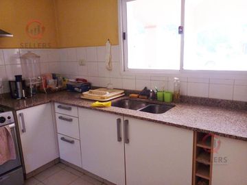 Venta- Casa 3 dormitorios   Depto. 1 dormit- Country Los Cedros- Plottier- Neuquén