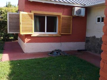 Venta- Casa 3 dormitorios   Depto. 1 dormit- Country Los Cedros- Plottier- Neuquén
