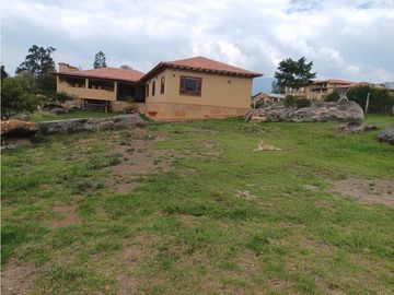 VENDO CASA CAMPESTRE ALTO DE LOS MIGUELES - VILLA DE LEYVA - URGEME