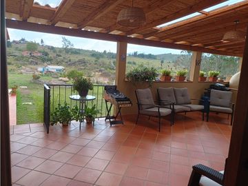 VENDO CASA CAMPESTRE ALTO DE LOS MIGUELES - VILLA DE LEYVA - URGEME