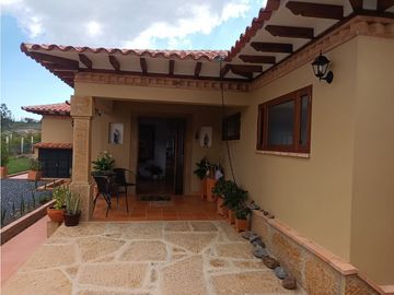 VENDO CASA CAMPESTRE ALTO DE LOS MIGUELES - VILLA DE LEYVA - URGEME
