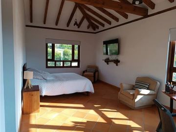 VENDO CASA CAMPESTRE ALTO DE LOS MIGUELES - VILLA DE LEYVA - URGEME