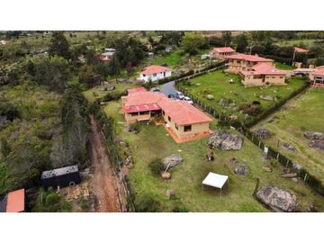 VENDO CASA CAMPESTRE ALTO DE LOS MIGUELES - VILLA DE LEYVA - URGEME