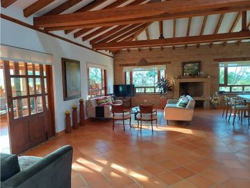VENDO CASA CAMPESTRE ALTO DE LOS MIGUELES - VILLA DE LEYVA - URGEME
