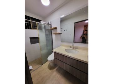 Hostal con 12 apartaestudios para la venta en el centro de Pereira!!!