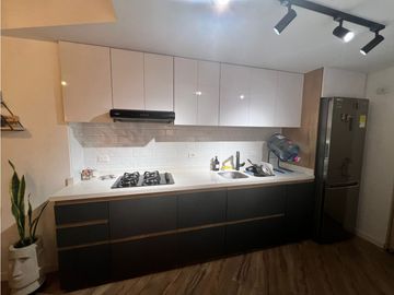 Apartaestudio en venta sector Fundadores