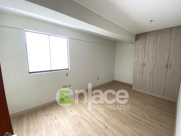 Se vende hermoso Flat de Estreno en Surco (Urbanización Higuereta)