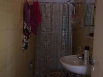 Venta - Chalet 4 amb. en Quilmes Residencial c/ piscina y quincho - U$S 250.000