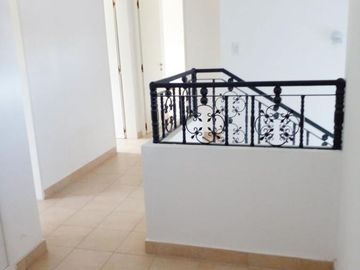 Venta-  Casa 3 Dormitorios-  Santa Genoveva- Neuquén