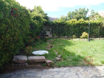 Venta-  Casa 3 Dormitorios-  Santa Genoveva- Neuquén