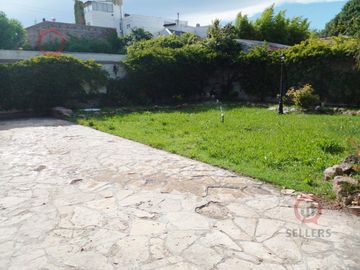 Venta-  Casa 3 Dormitorios-  Santa Genoveva- Neuquén