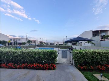 VENDO CASA EN CALI/VALLE (CIUDAD COUNTRY)
