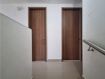 VENDO CASA EN CALI/VALLE (CIUDAD COUNTRY)