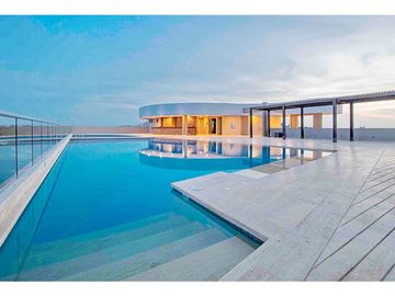 Cielo Mar - Venta de Apartamento en Edificio Géminis.