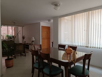 Apartamento en Laureles -  Santa Teresita