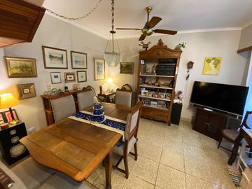 VENTA CASA / PH en  OLIVOS GOLF / 6 AMBIENTES SIN EXPENSAS.