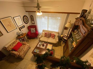 VENTA CASA / PH en  OLIVOS GOLF / 6 AMBIENTES SIN EXPENSAS.