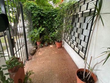 VENTA CASA / PH en  OLIVOS GOLF / 6 AMBIENTES SIN EXPENSAS.