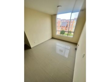 AGRUPACION DE VIVIENDA CAMINOS DE SIE III