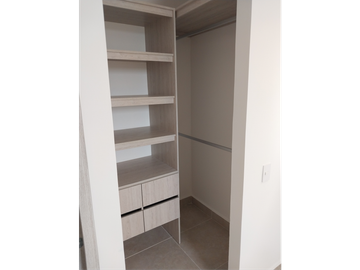Apartamento en conjunto cerrado para la venta en Serena del mar!!