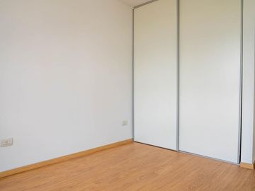 Departamento a Estrenar de 2 ambientes en Pleno Centro de Lomas. APTO CREDITO