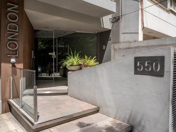 Departamento a Estrenar de 2 ambientes en Pleno Centro de Lomas. APTO CREDITO