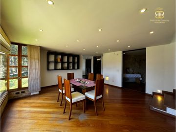 SE VENDE MAGNFICA CASA EN BOSQUES DE RENANIA EN BRICEÑO