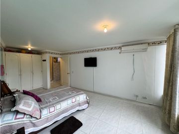SE VENDE ESPECTACULAR APARTAMENTO AMOBLADO EN RICAURTE CUNDINAMARCA