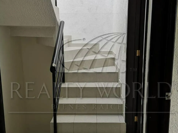 Casa en Venta en A 5 MIN DE GALERIAS METEPEC.