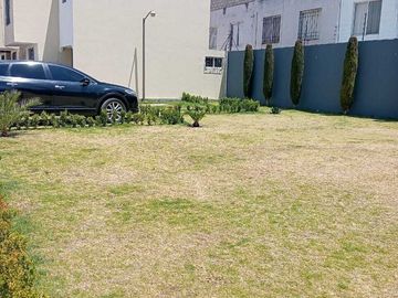 Casa en Venta en A 5 MIN DE GALERIAS METEPEC.
