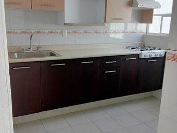 Casa en Venta en A 5 MIN DE GALERIAS METEPEC.