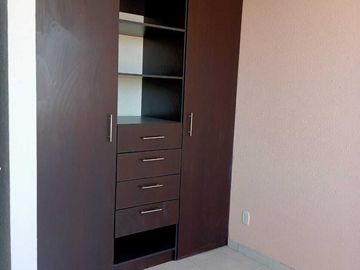 Casa en Venta en A 5 MIN DE GALERIAS METEPEC.