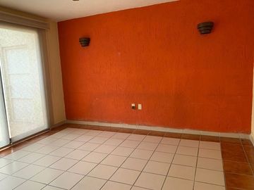 Casa en Venta en Jardines del Estadio