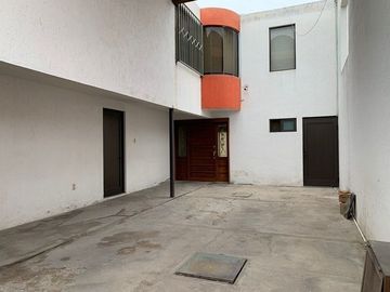 Casa en Venta en Jardines del Estadio