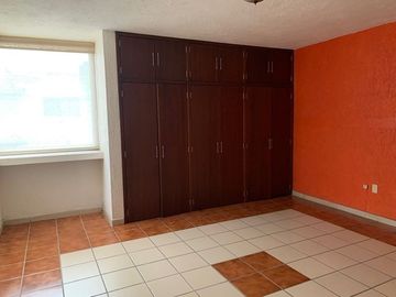 Casa en Venta en Jardines del Estadio