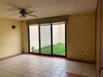 Casa en Venta en Jardines del Estadio