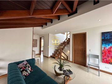 SE VENDE HERMOSA CASA CHIA